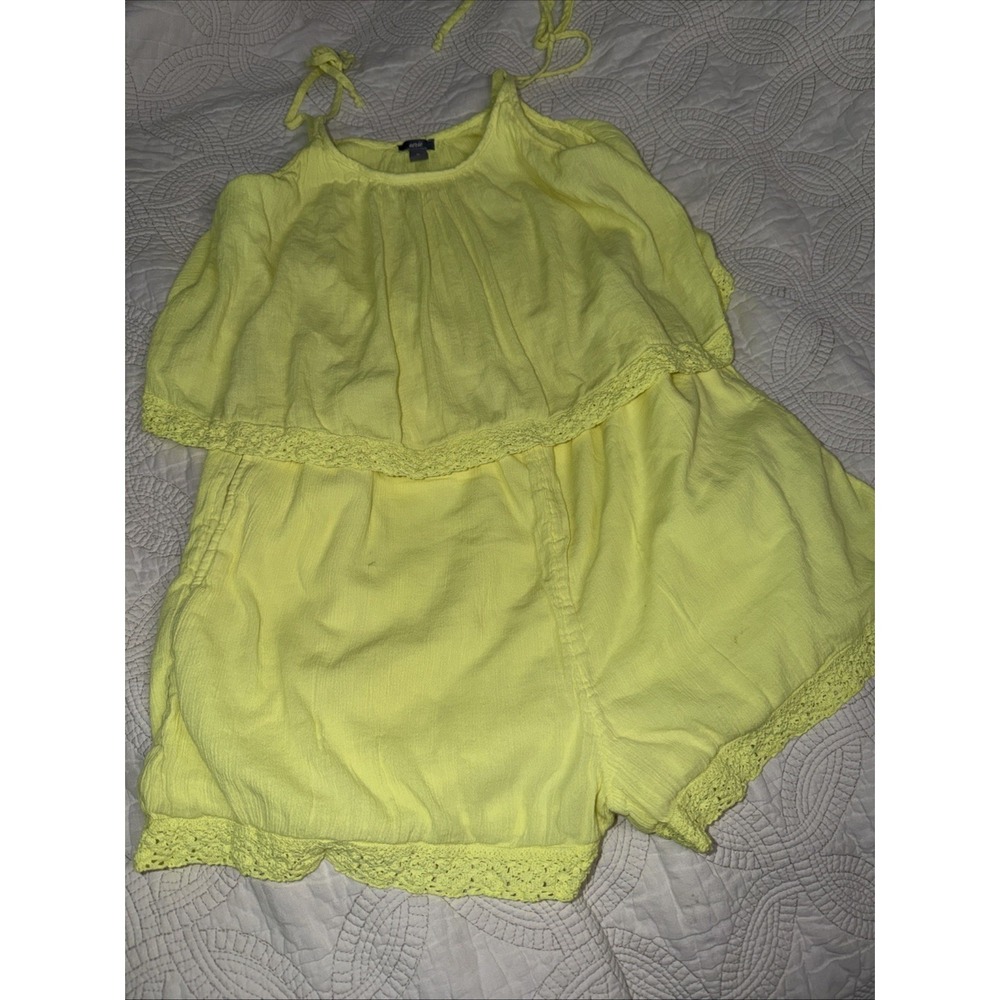 Aerie Olive Neon Yellow Popover Romper Crochet Lace Trim Tie Straps Medium